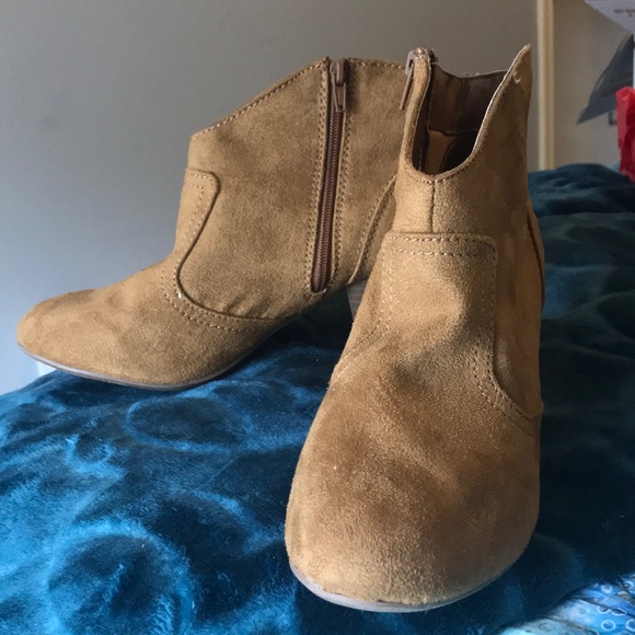 Candie’s Cognac Heeled Ankle Booties Suede 7.5 - Picture 7 of 10
